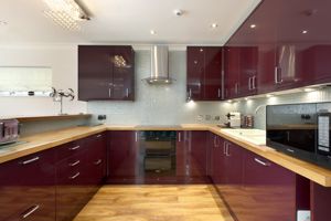 Photo 8- click for photo gallery